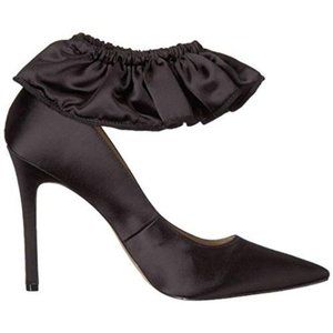 Katy Perry The Quinn Collection black pumps 9.5